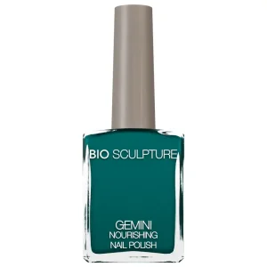 SAPPHIRE WHISPER NAIL POLISH