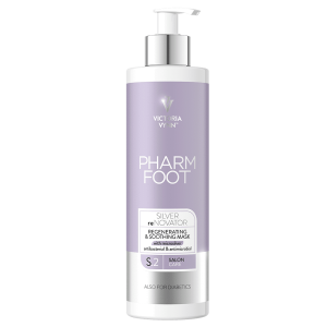 Moisturizing and nourishing foot mask with micro silver SILVER reNOVATOR | PHARM FOOT